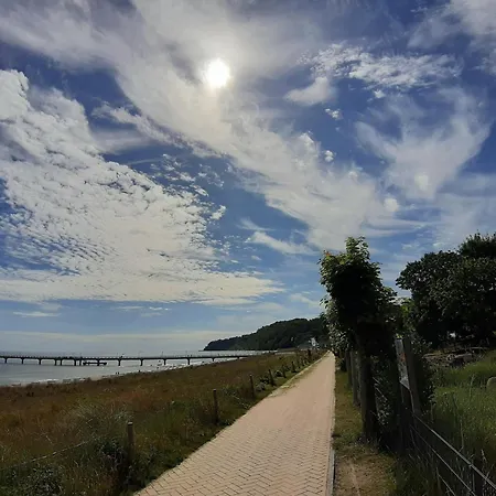 Complex In By The Sea *